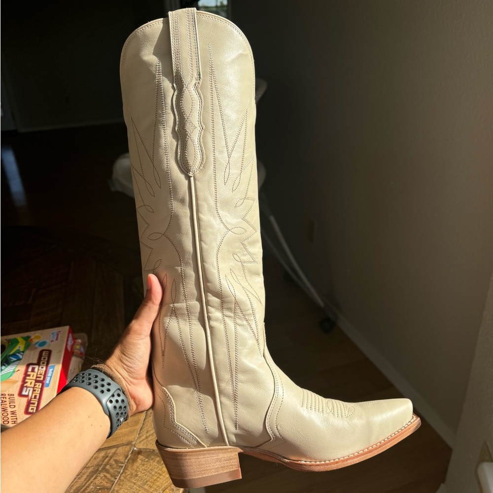 Tecovas Loretta woman's boots